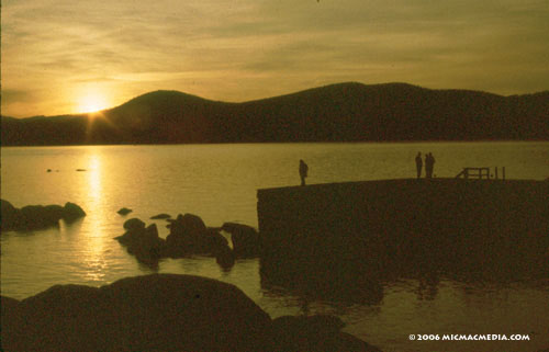 Tahoe golden sunset (Website)