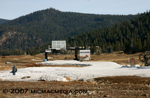 Snowmaking Squaw logo load 12-07