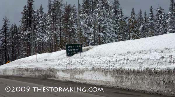 donner pass snow