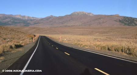 Nugget 93 D Nevada Highway Blacktop004-01